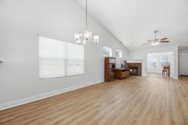 156 Sandrala Drive, 26, Reynoldsburg, OH 43068