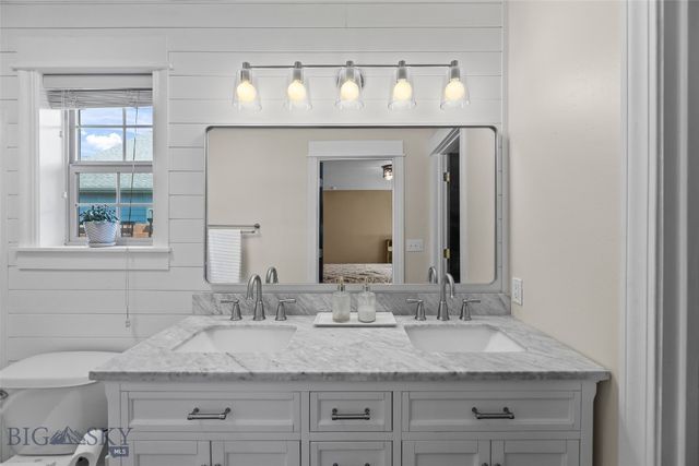 80 Wally D Lane, Belgrade, MT 59714