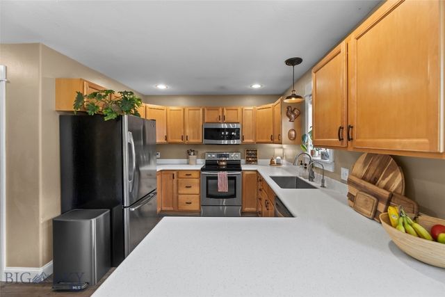 80 Wally D Lane, Belgrade, MT 59714