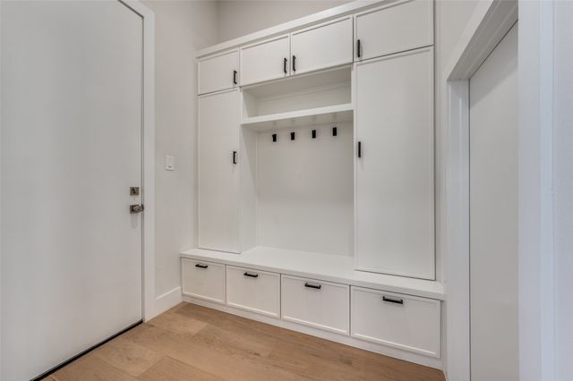 9409 Lenel Place, Dallas, TX 75220