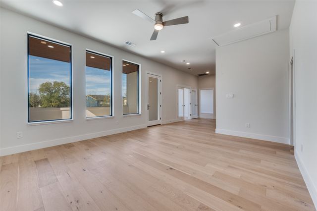 9409 Lenel Place, Dallas, TX 75220