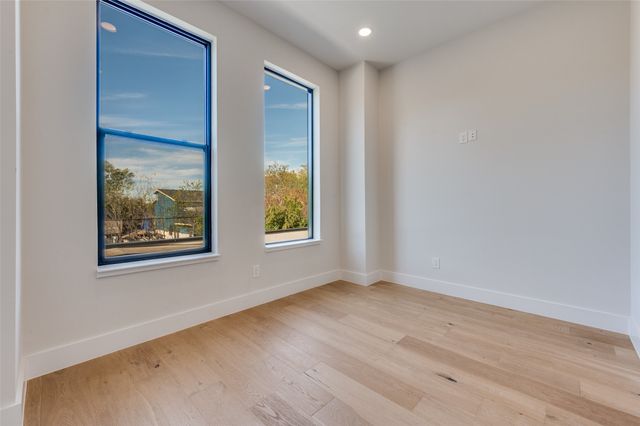 9409 Lenel Place, Dallas, TX 75220