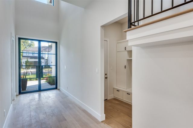 9409 Lenel Place, Dallas, TX 75220