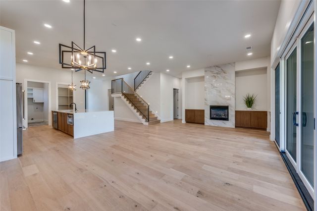 9409 Lenel Place, Dallas, TX 75220