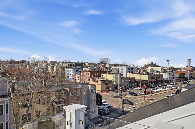 331 Chelsea St 3, Boston, MA 02128