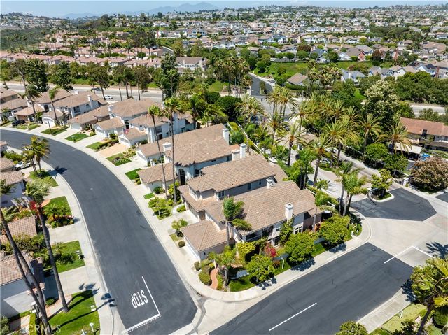 44 San Raphael, Dana Point, CA 92629