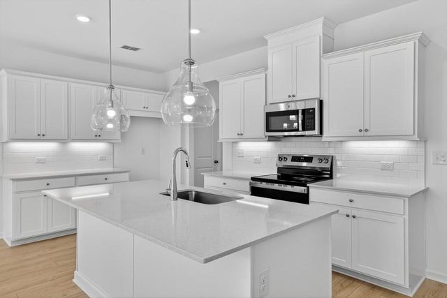 3691 Sagecrest Drive, Buford, GA 30519