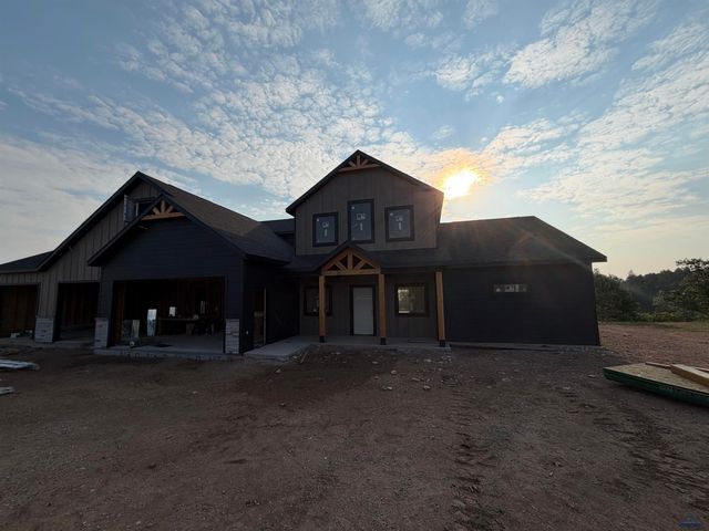 22992 CEDAR BERRY AVE, Spearfish, SD 57783