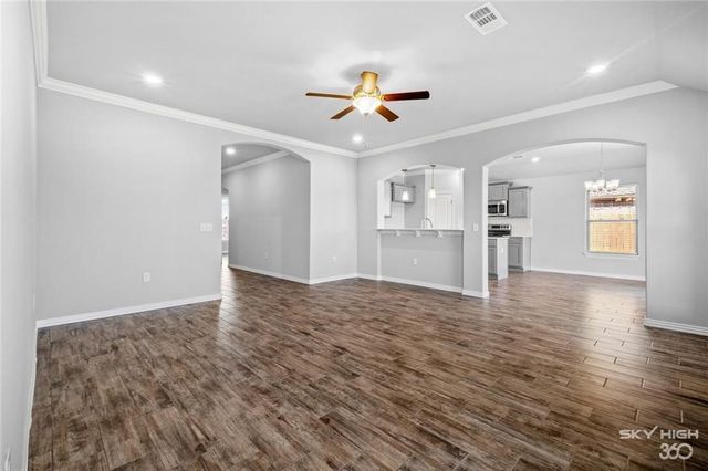 64 Benchmark Lane, Fayetteville, AR 72704
