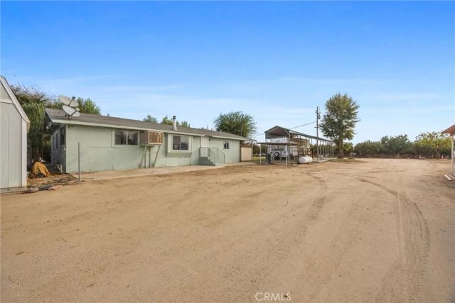 30751 Sharp, Shafter, CA 93263
