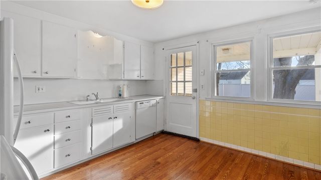 24 Elm Circle, Cranston, RI 02920