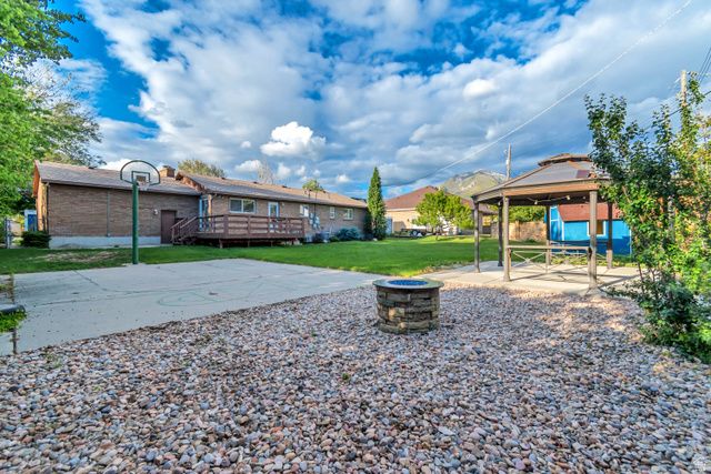 3777 S 2300 E, Millcreek, UT 84109