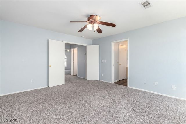 9842 SILVER LASSO Street, Las Vegas, NV 89123