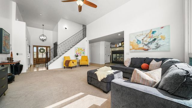 2135 Village Circle Court, Grand Junction, CO 81507