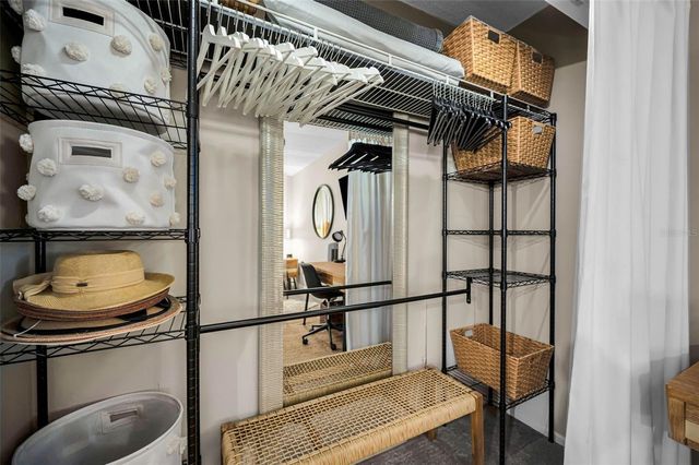 1250 S PINELLAS AVENUE 205, Tarpon Springs, FL 34689