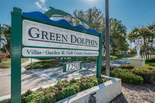 1250 S PINELLAS AVENUE 205, Tarpon Springs, FL 34689