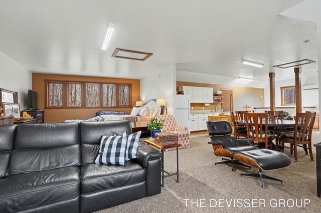 5837 Timber Bluff Trail, Manlius Twp, MI 49408