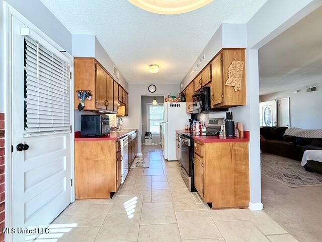 8147 Charleston Drive, Southaven, MS 38671