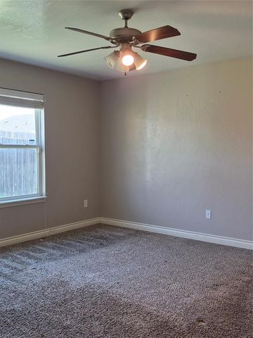 1713 NW 144th Terrace, Edmond, OK 73013