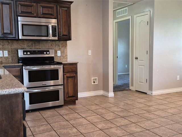 1713 NW 144th Terrace, Edmond, OK 73013