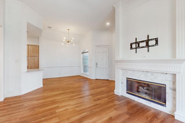 2710 Mum Drive, Richardson, TX 75082