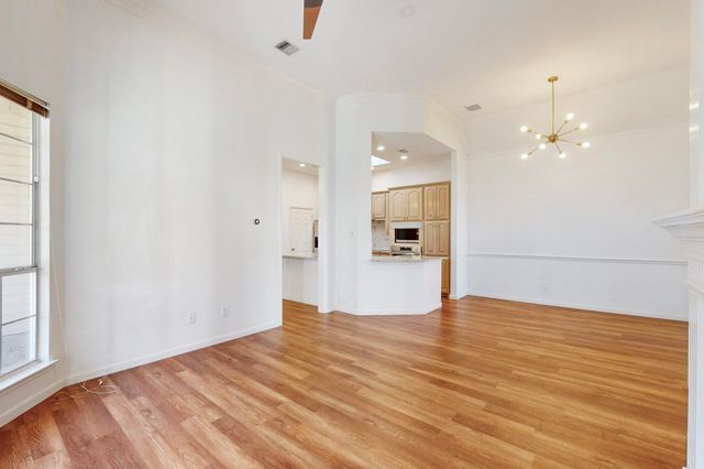 2710 Mum Drive, Richardson, TX 75082