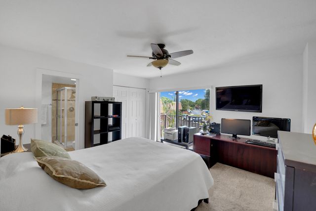 2938 SW 12TH Street, Deerfield Beach, FL 33442