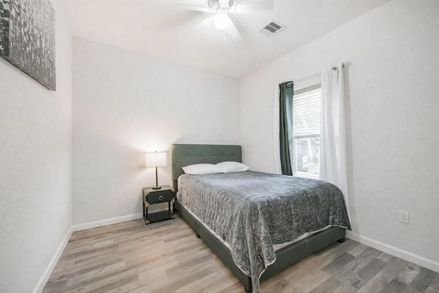 13 Hafer Street, Baytown, TX 77520