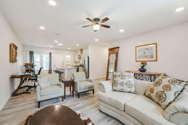 13 Hafer Street, Baytown, TX 77520