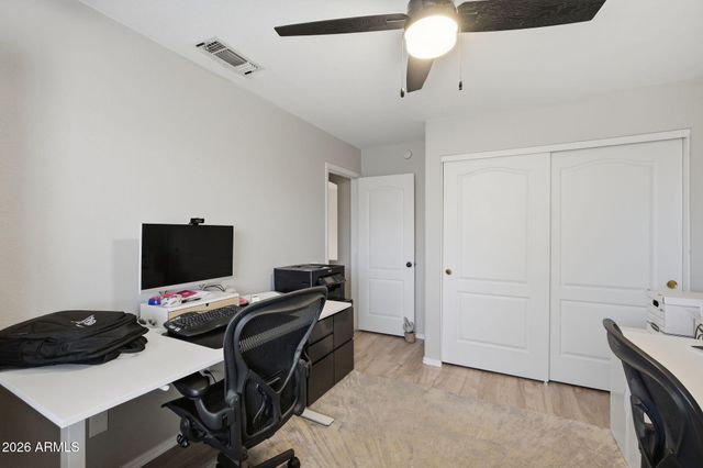 15873 N 11TH Avenue, Phoenix, AZ 85023