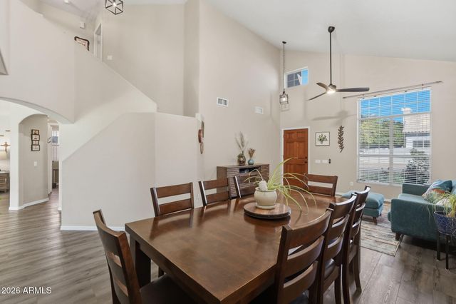 15873 N 11TH Avenue, Phoenix, AZ 85023