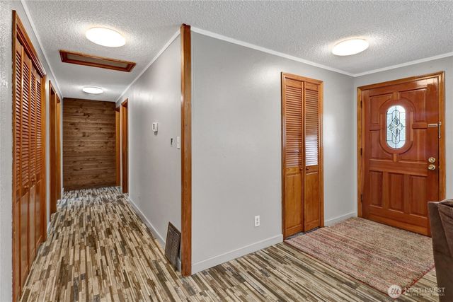 18686 Jolly Road, Burlington, WA 98233
