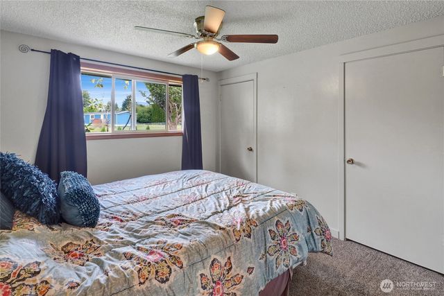 18686 Jolly Road, Burlington, WA 98233