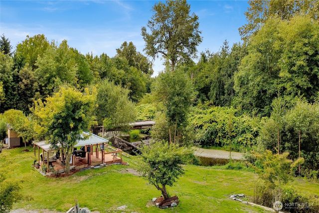 18686 Jolly Road, Burlington, WA 98233