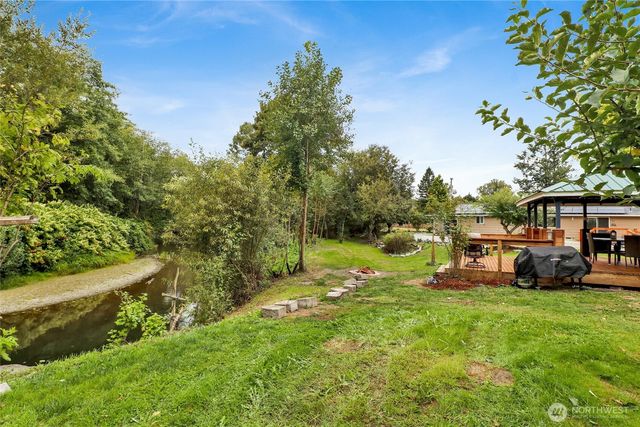 18686 Jolly Road, Burlington, WA 98233