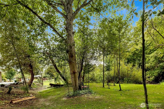 18686 Jolly Road, Burlington, WA 98233