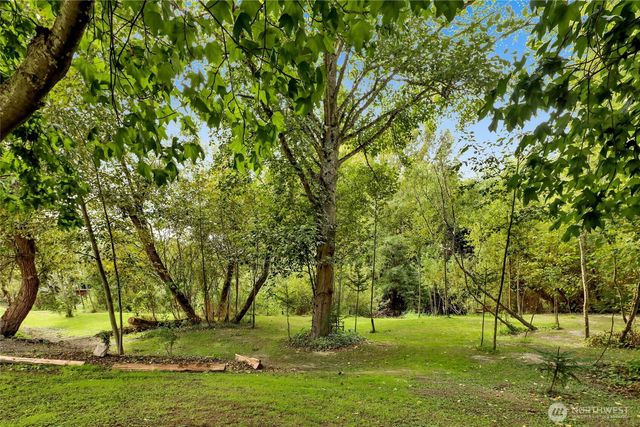 18686 Jolly Road, Burlington, WA 98233