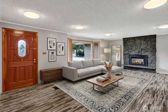 18686 Jolly Road, Burlington, WA 98233
