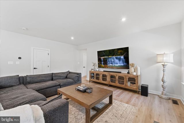 2008 WOODSTOCK ST, Warrenton, VA 20187