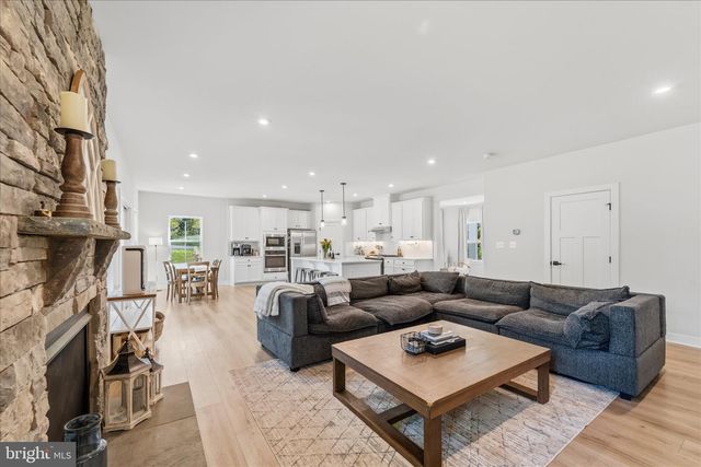 2008 WOODSTOCK ST, Warrenton, VA 20187