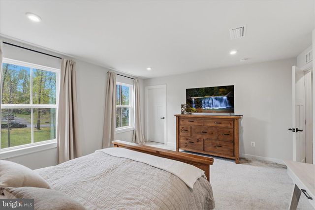 2008 WOODSTOCK ST, Warrenton, VA 20187