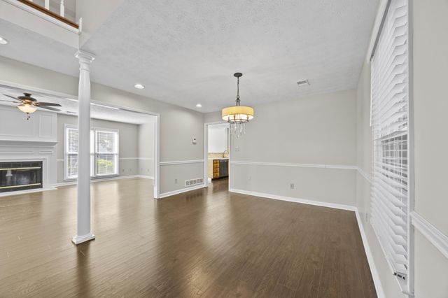 3785 White Pine Drive, Lexington, KY 40514