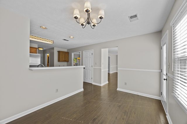 3785 White Pine Drive, Lexington, KY 40514
