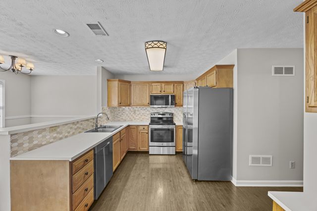 3785 White Pine Drive, Lexington, KY 40514
