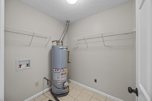 3785 White Pine Drive, Lexington, KY 40514