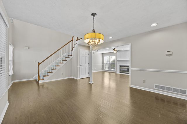 3785 White Pine Drive, Lexington, KY 40514