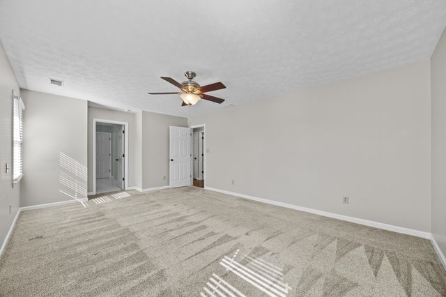 3785 White Pine Drive, Lexington, KY 40514