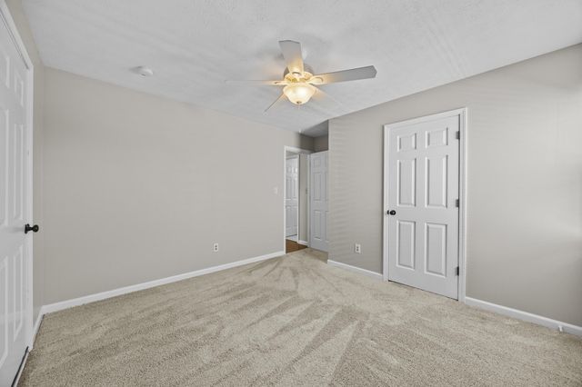 3785 White Pine Drive, Lexington, KY 40514