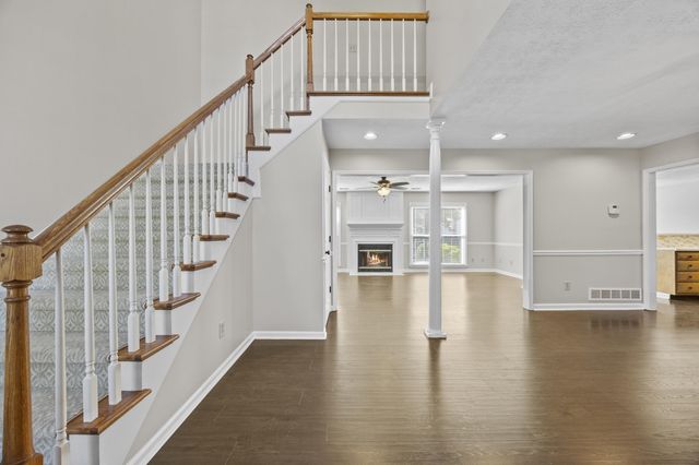 3785 White Pine Drive, Lexington, KY 40514