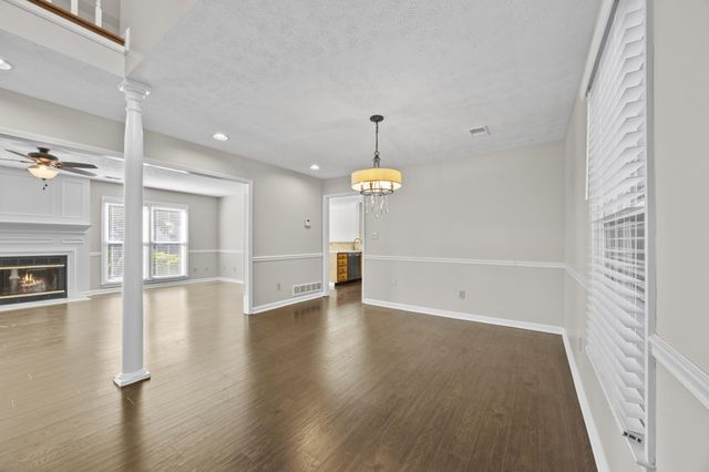 3785 White Pine Drive, Lexington, KY 40514